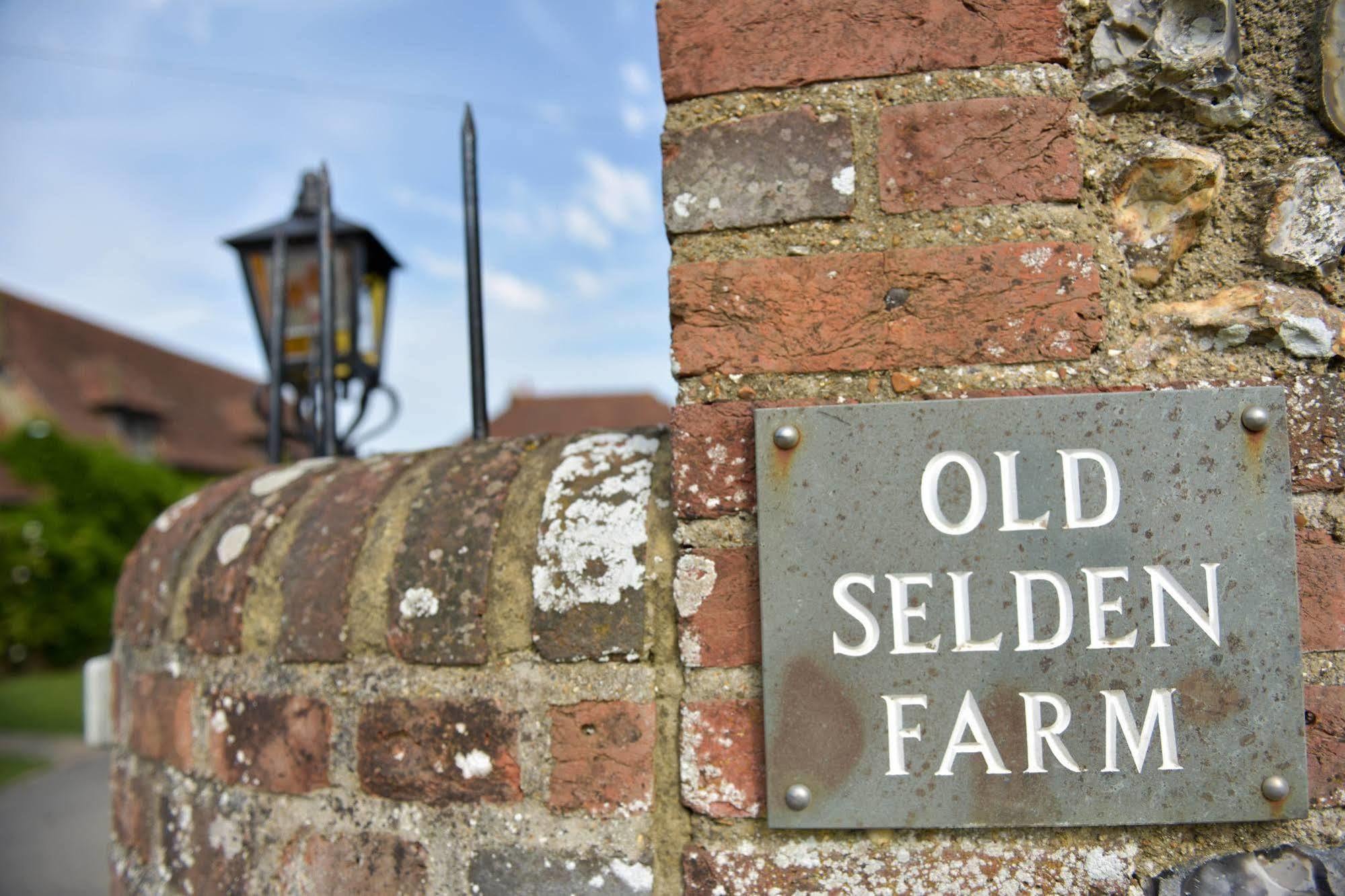 Old Selden Farm B&B Worthing Exterior photo